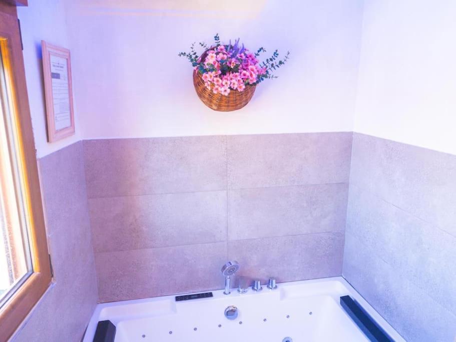 Cantos Apartment With Jacuzzi รอนดา ภายนอก รูปภาพ